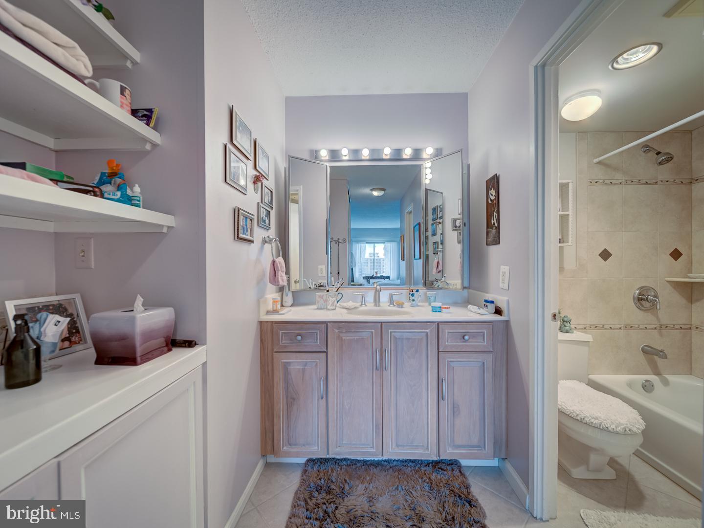 MCLEAN, Virginia 22102, 2 Bedrooms Bedrooms, ,2 BathroomsBathrooms,Residential,For sale,VAFX2258722 MLS # VAFX2258722