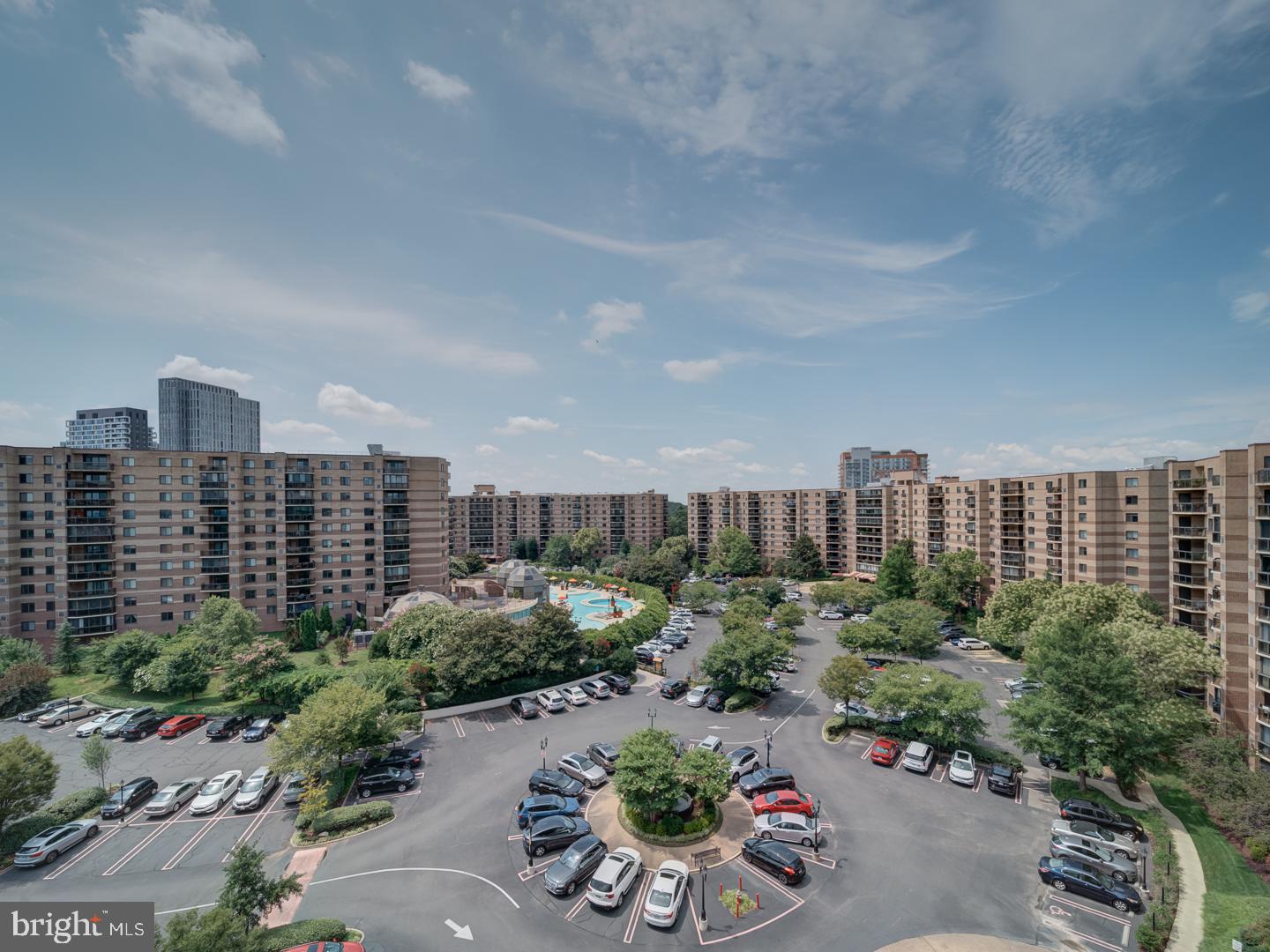 MCLEAN, Virginia 22102, 2 Bedrooms Bedrooms, ,2 BathroomsBathrooms,Residential,For sale,VAFX2258722 MLS # VAFX2258722