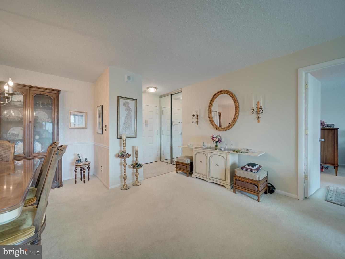MCLEAN, Virginia 22102, 2 Bedrooms Bedrooms, ,2 BathroomsBathrooms,Residential,For sale,VAFX2258722 MLS # VAFX2258722