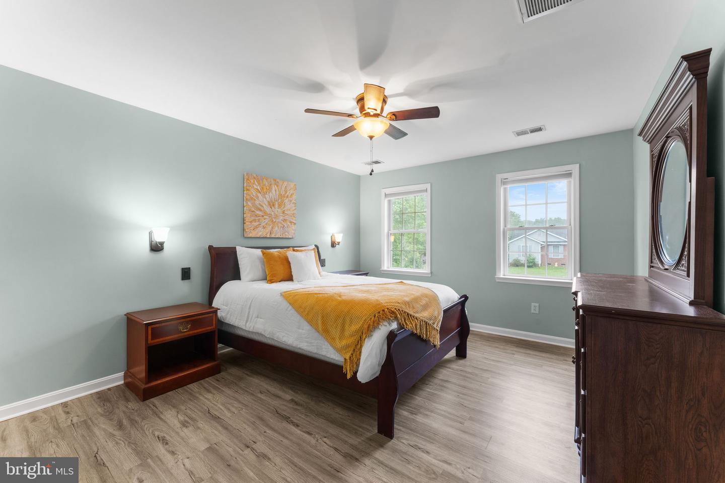 8504 S OAKS CT, FREDERICKSBURG, Virginia 22407, 4 Bedrooms Bedrooms, 7 Rooms Rooms,2 BathroomsBathrooms,Residential,For sale,8504 S OAKS CT,VASP2035168 MLS # VASP2035168