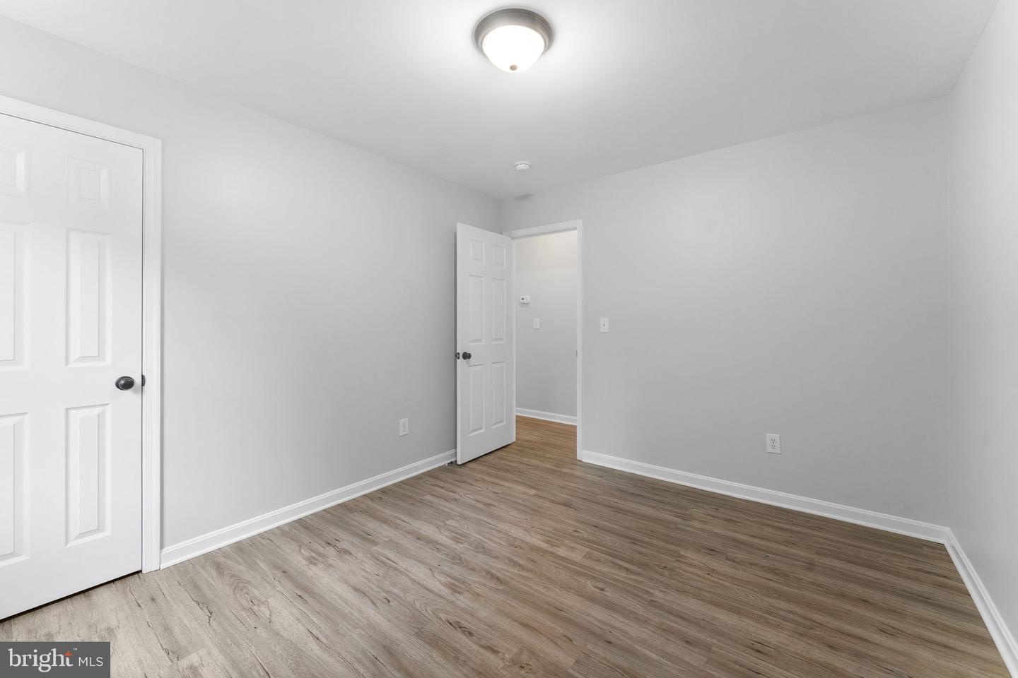 8504 S OAKS CT, FREDERICKSBURG, Virginia 22407, 4 Bedrooms Bedrooms, 7 Rooms Rooms,2 BathroomsBathrooms,Residential,For sale,8504 S OAKS CT,VASP2035168 MLS # VASP2035168