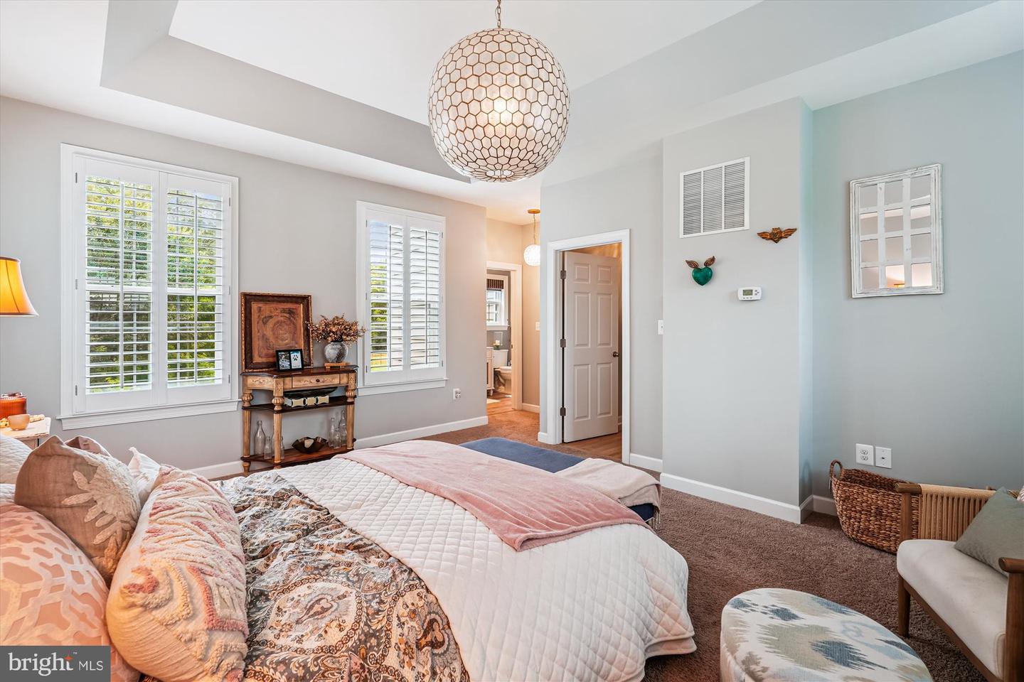 12851 APRIL CIR, LOVETTSVILLE, Virginia 20180, 6 Bedrooms Bedrooms, ,5 BathroomsBathrooms,Residential,For sale,12851 APRIL CIR,VALO2103762 MLS # VALO2103762