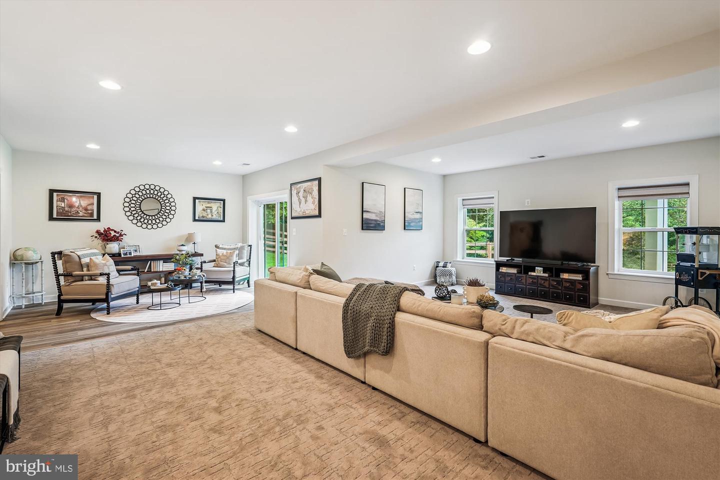12851 APRIL CIR, LOVETTSVILLE, Virginia 20180, 6 Bedrooms Bedrooms, ,5 BathroomsBathrooms,Residential,For sale,12851 APRIL CIR,VALO2103762 MLS # VALO2103762