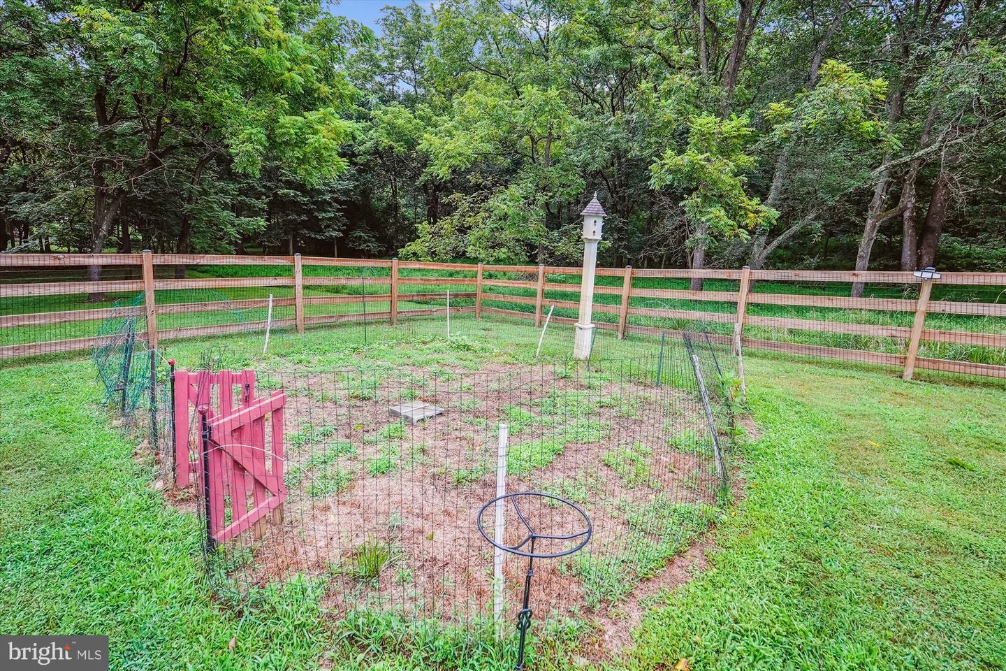 12851 APRIL CIR, LOVETTSVILLE, Virginia 20180, 6 Bedrooms Bedrooms, ,5 BathroomsBathrooms,Residential,For sale,12851 APRIL CIR,VALO2103762 MLS # VALO2103762