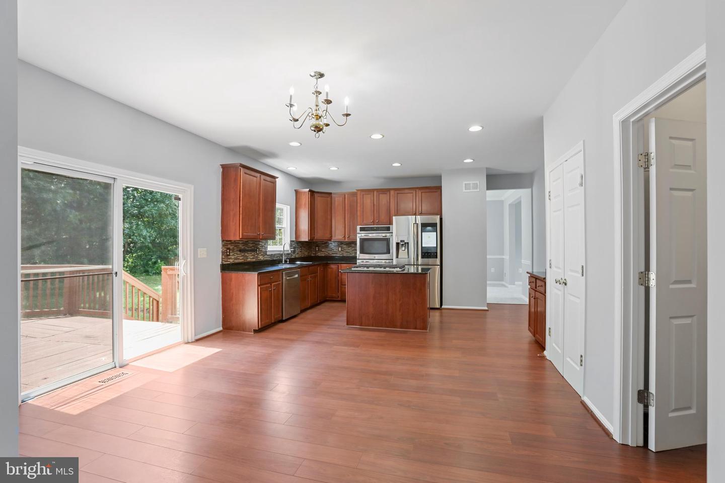 5319 DAYBREAK LN, WOODBRIDGE, Virginia 22193, 5 Bedrooms Bedrooms, ,3 BathroomsBathrooms,Residential,For sale,5319 DAYBREAK LN,VAPW2100642 MLS # VAPW2100642