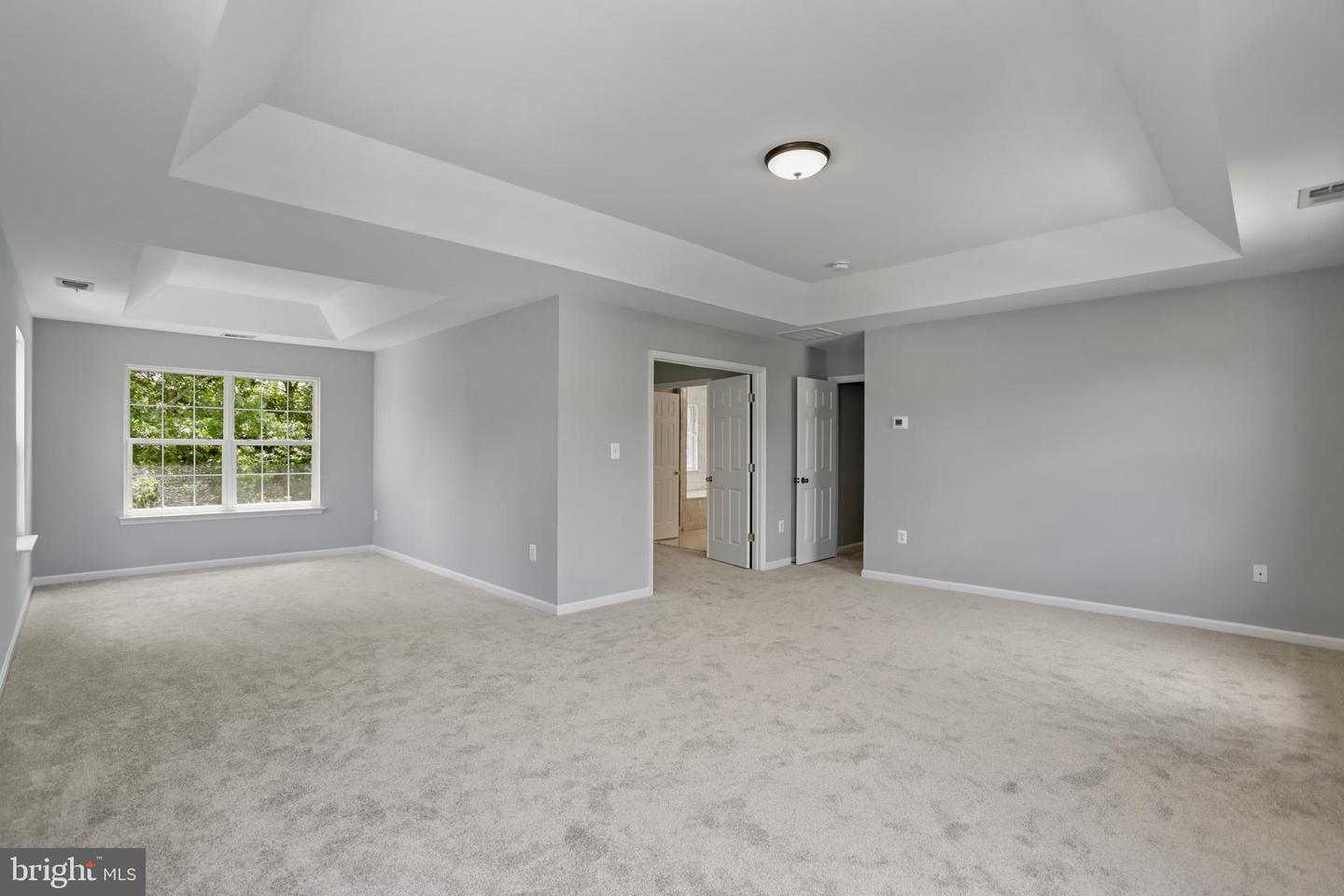 5319 DAYBREAK LN, WOODBRIDGE, Virginia 22193, 5 Bedrooms Bedrooms, ,3 BathroomsBathrooms,Residential,For sale,5319 DAYBREAK LN,VAPW2100642 MLS # VAPW2100642