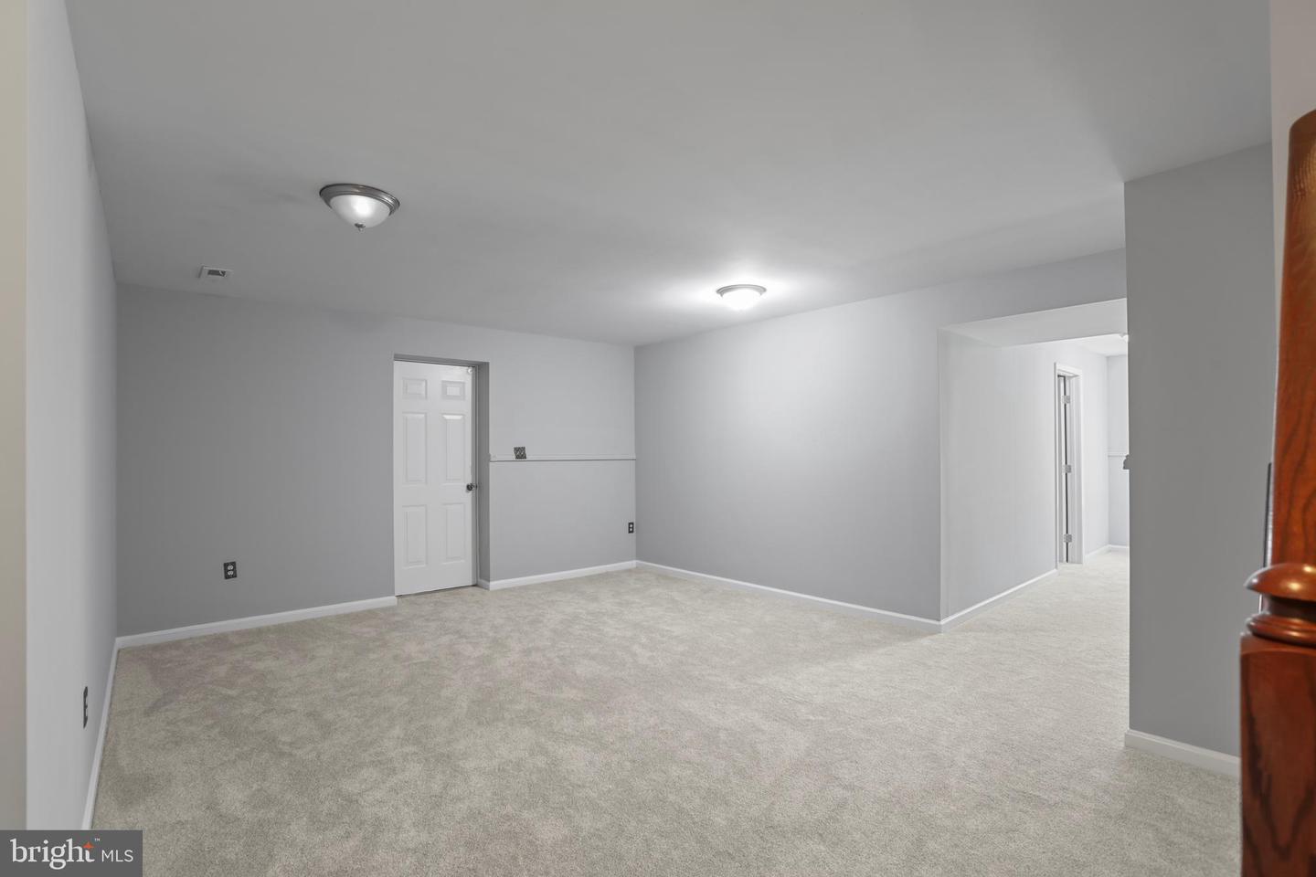 5319 DAYBREAK LN, WOODBRIDGE, Virginia 22193, 5 Bedrooms Bedrooms, ,3 BathroomsBathrooms,Residential,For sale,5319 DAYBREAK LN,VAPW2100642 MLS # VAPW2100642