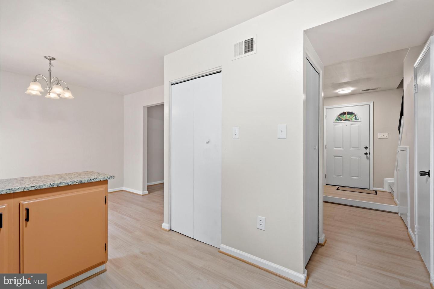 13782 NEWPORT DR, CHANTILLY, Virginia 20151, 3 Bedrooms Bedrooms, ,1 BathroomBathrooms,Residential,For sale,13782 NEWPORT DR,VAFX2259108 MLS # VAFX2259108