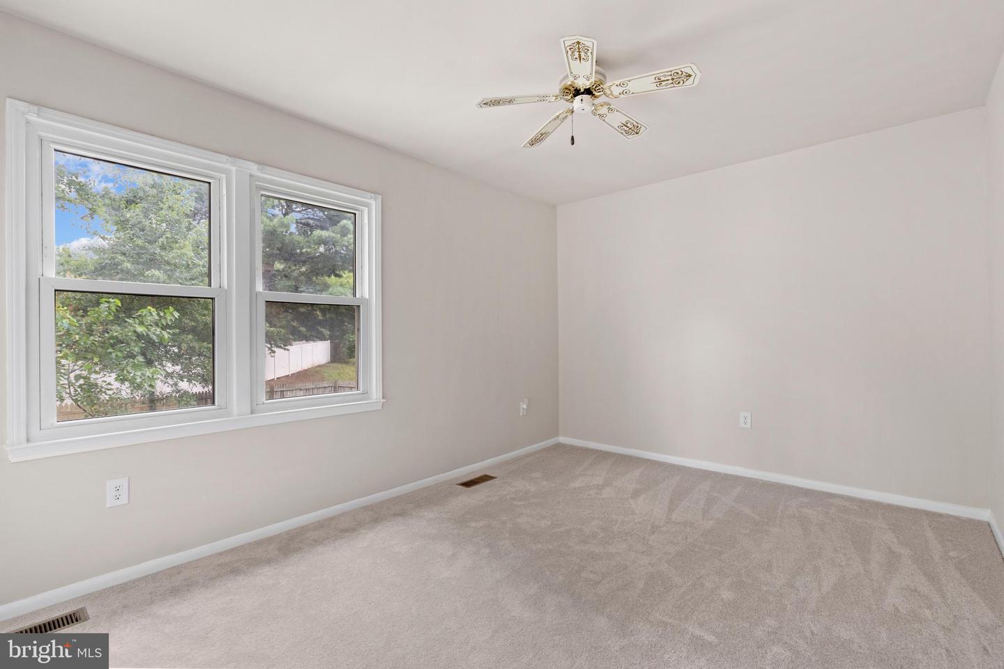 13782 NEWPORT DR, CHANTILLY, Virginia 20151, 3 Bedrooms Bedrooms, ,1 BathroomBathrooms,Residential,For sale,13782 NEWPORT DR,VAFX2259108 MLS # VAFX2259108