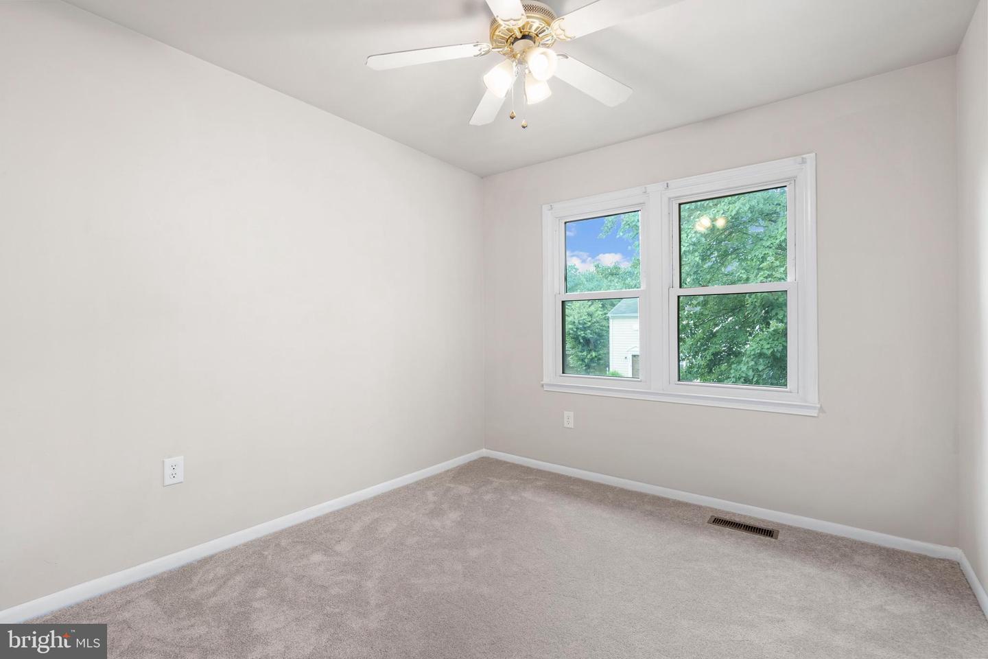 13782 NEWPORT DR, CHANTILLY, Virginia 20151, 3 Bedrooms Bedrooms, ,1 BathroomBathrooms,Residential,For sale,13782 NEWPORT DR,VAFX2259108 MLS # VAFX2259108