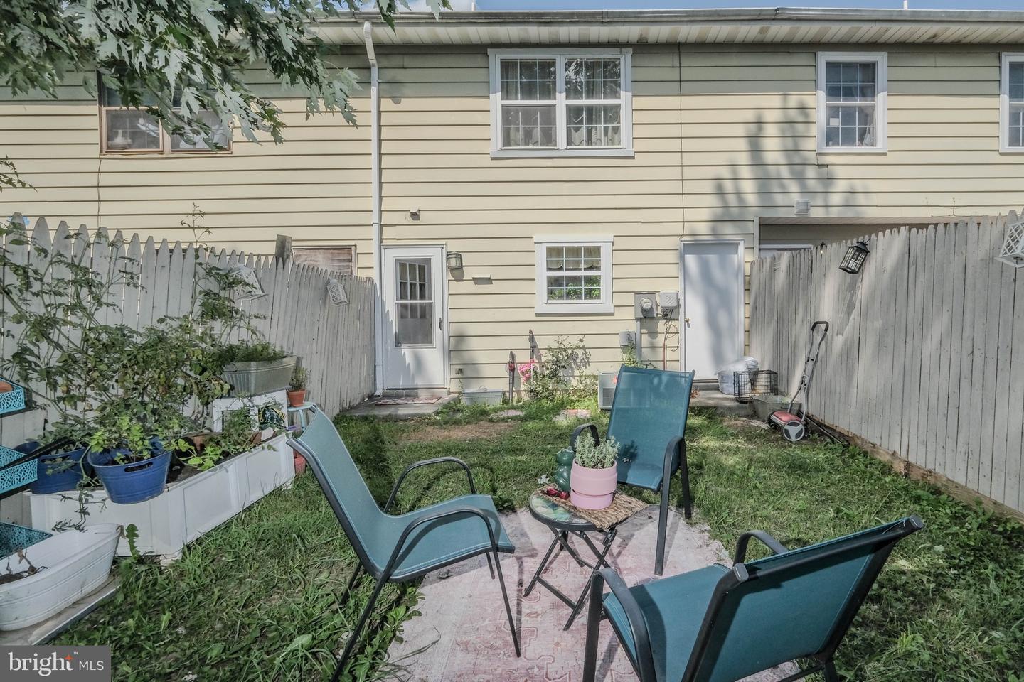 1111 RAVENWOOD RD, STEPHENS CITY, Virginia 22655, 3 Bedrooms Bedrooms, ,1 BathroomBathrooms,Residential,For sale,1111 RAVENWOOD RD,VAFV2035866 MLS # VAFV2035866