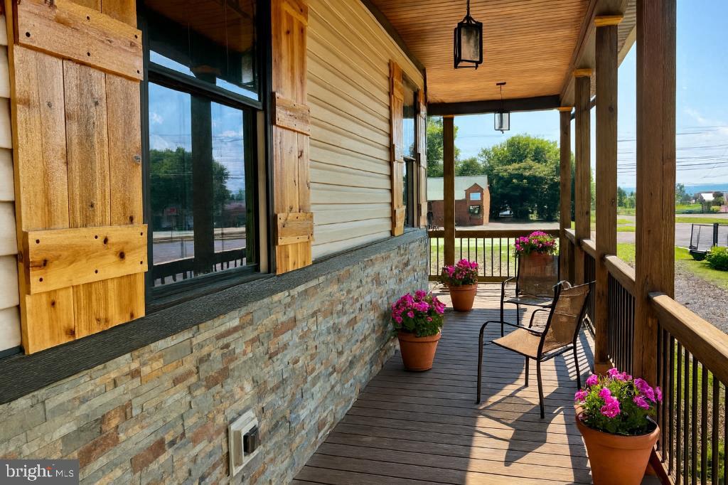 6 ANTIOCH RD, LURAY, Virginia 22835, 4 Bedrooms Bedrooms, ,3 BathroomsBathrooms,Residential,For sale,6 ANTIOCH RD,VAPA2005236 MLS # VAPA2005236