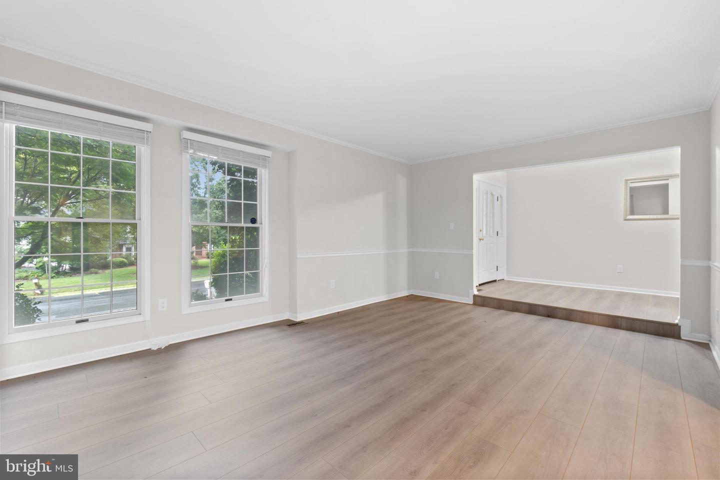 11665 GILMAN LN, HERNDON, Virginia 20170, 4 Bedrooms Bedrooms, ,2 BathroomsBathrooms,Residential,For sale,11665 GILMAN LN,VAFX2259540 MLS # VAFX2259540
