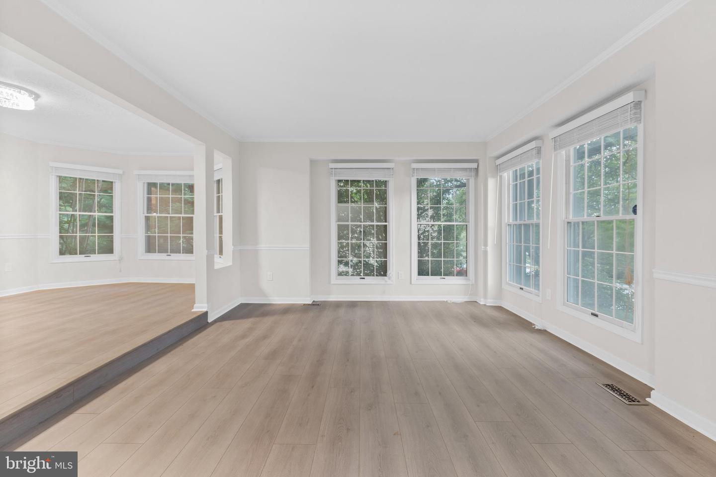 11665 GILMAN LN, HERNDON, Virginia 20170, 4 Bedrooms Bedrooms, ,2 BathroomsBathrooms,Residential,For sale,11665 GILMAN LN,VAFX2259540 MLS # VAFX2259540
