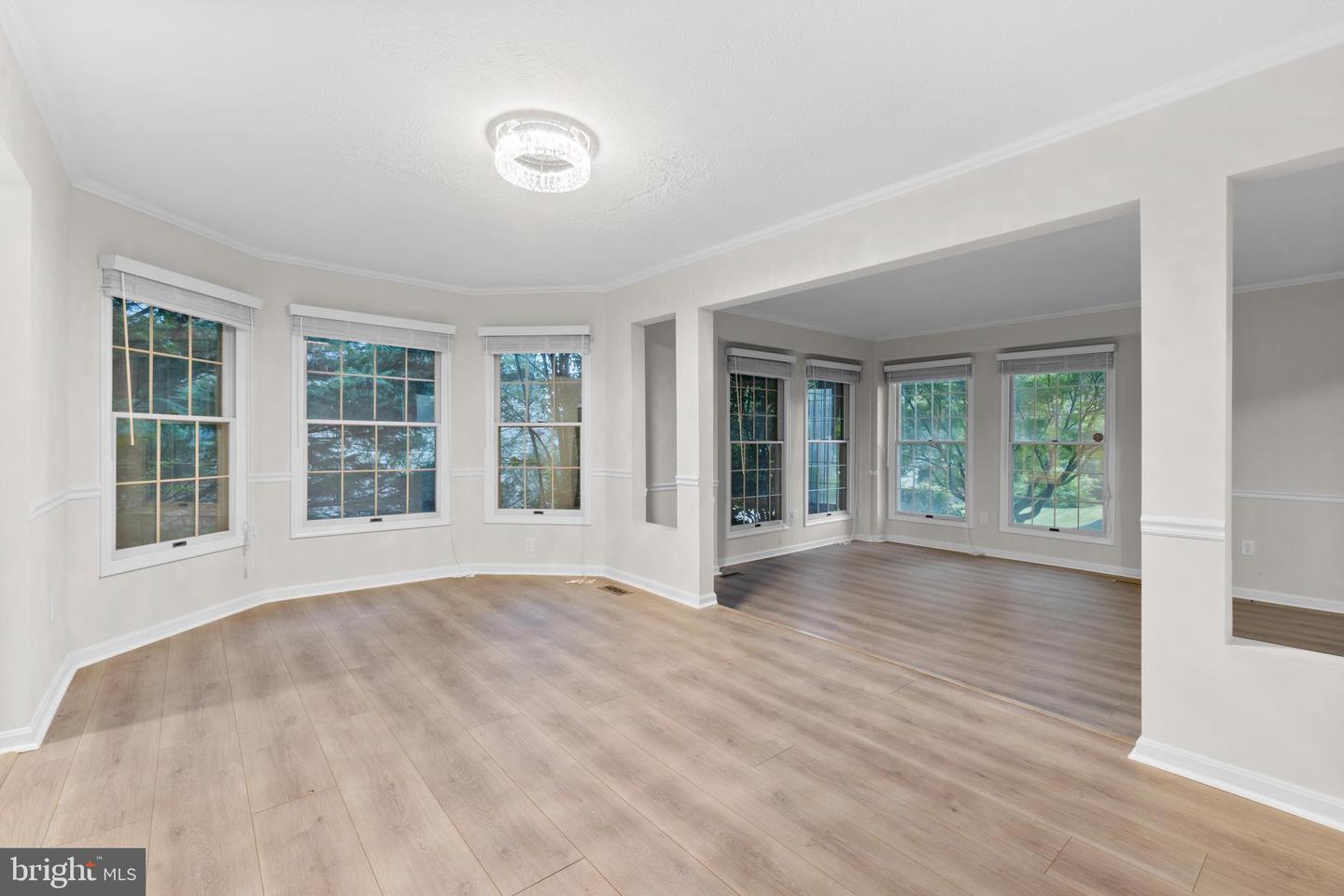 11665 GILMAN LN, HERNDON, Virginia 20170, 4 Bedrooms Bedrooms, ,2 BathroomsBathrooms,Residential,For sale,11665 GILMAN LN,VAFX2259540 MLS # VAFX2259540