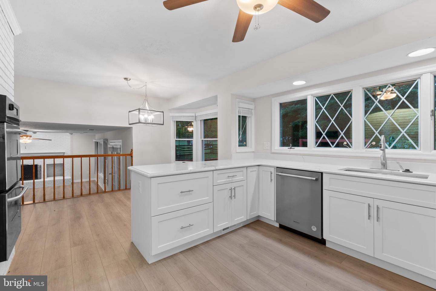 11665 GILMAN LN, HERNDON, Virginia 20170, 4 Bedrooms Bedrooms, ,2 BathroomsBathrooms,Residential,For sale,11665 GILMAN LN,VAFX2259540 MLS # VAFX2259540