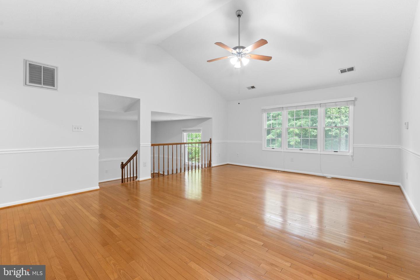 11665 GILMAN LN, HERNDON, Virginia 20170, 4 Bedrooms Bedrooms, ,2 BathroomsBathrooms,Residential,For sale,11665 GILMAN LN,VAFX2259540 MLS # VAFX2259540