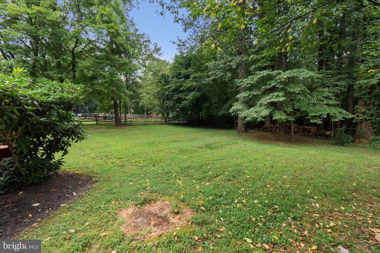 11665 GILMAN LN, HERNDON, Virginia 20170, 4 Bedrooms Bedrooms, ,2 BathroomsBathrooms,Residential,For sale,11665 GILMAN LN,VAFX2259540 MLS # VAFX2259540