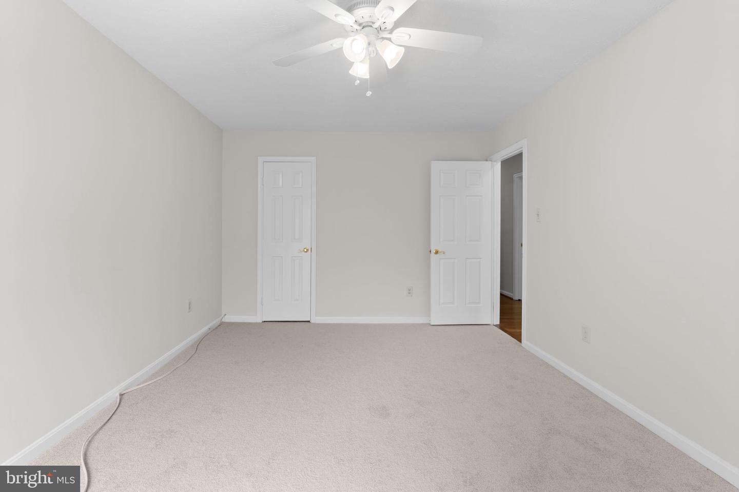 11665 GILMAN LN, HERNDON, Virginia 20170, 4 Bedrooms Bedrooms, ,2 BathroomsBathrooms,Residential,For sale,11665 GILMAN LN,VAFX2259540 MLS # VAFX2259540