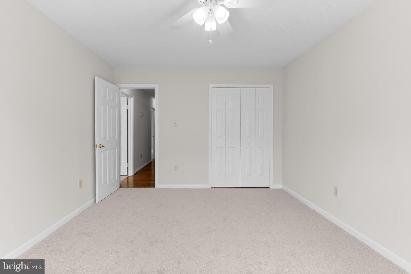 11665 GILMAN LN, HERNDON, Virginia 20170, 4 Bedrooms Bedrooms, ,2 BathroomsBathrooms,Residential,For sale,11665 GILMAN LN,VAFX2259540 MLS # VAFX2259540