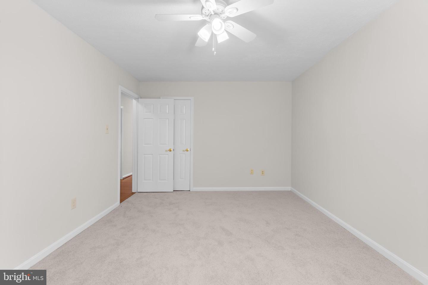 11665 GILMAN LN, HERNDON, Virginia 20170, 4 Bedrooms Bedrooms, ,2 BathroomsBathrooms,Residential,For sale,11665 GILMAN LN,VAFX2259540 MLS # VAFX2259540