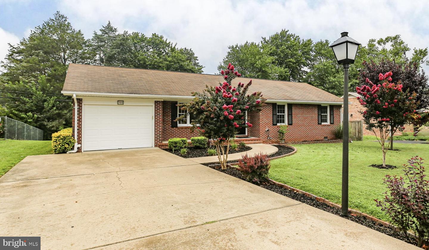 305 SYCAMORE DR, FREDERICKSBURG, Virginia 22408, 3 Bedrooms Bedrooms, ,2 BathroomsBathrooms,Residential,For sale,305 SYCAMORE DR,VASP2035250 MLS # VASP2035250