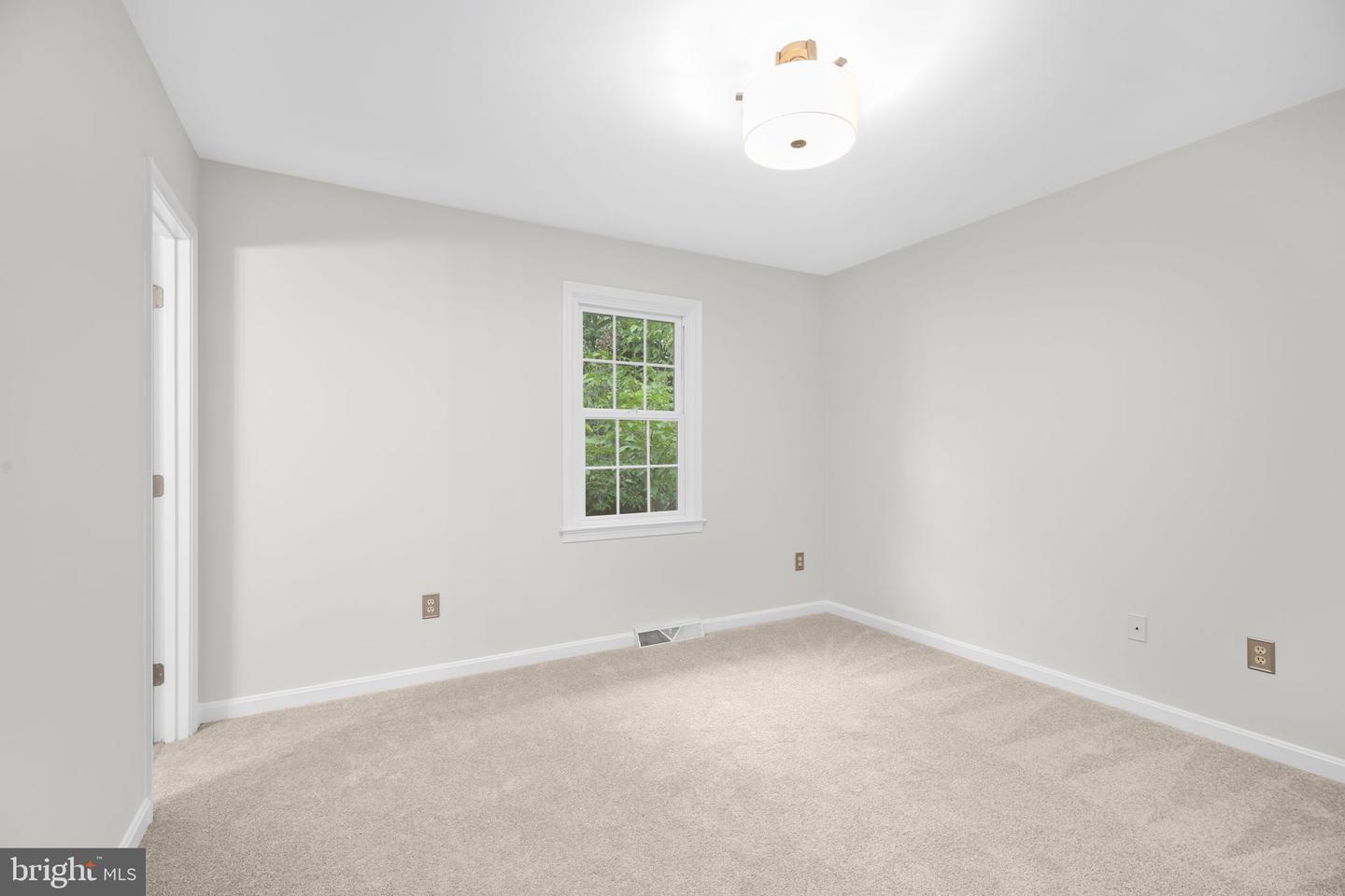 305 SYCAMORE DR, FREDERICKSBURG, Virginia 22408, 3 Bedrooms Bedrooms, ,2 BathroomsBathrooms,Residential,For sale,305 SYCAMORE DR,VASP2035250 MLS # VASP2035250