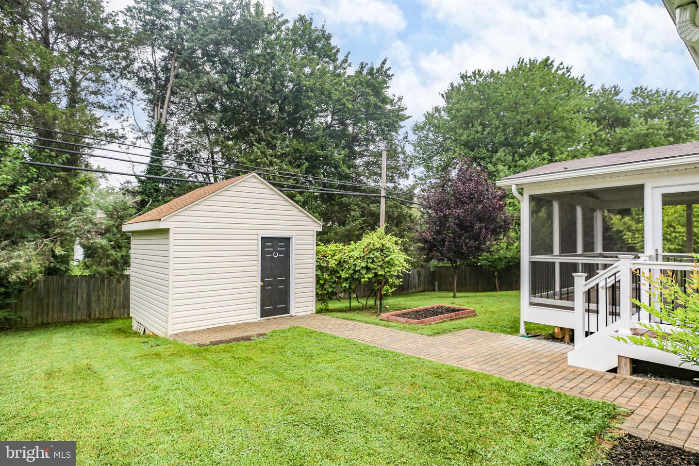 305 SYCAMORE DR, FREDERICKSBURG, Virginia 22408, 3 Bedrooms Bedrooms, ,2 BathroomsBathrooms,Residential,For sale,305 SYCAMORE DR,VASP2035250 MLS # VASP2035250