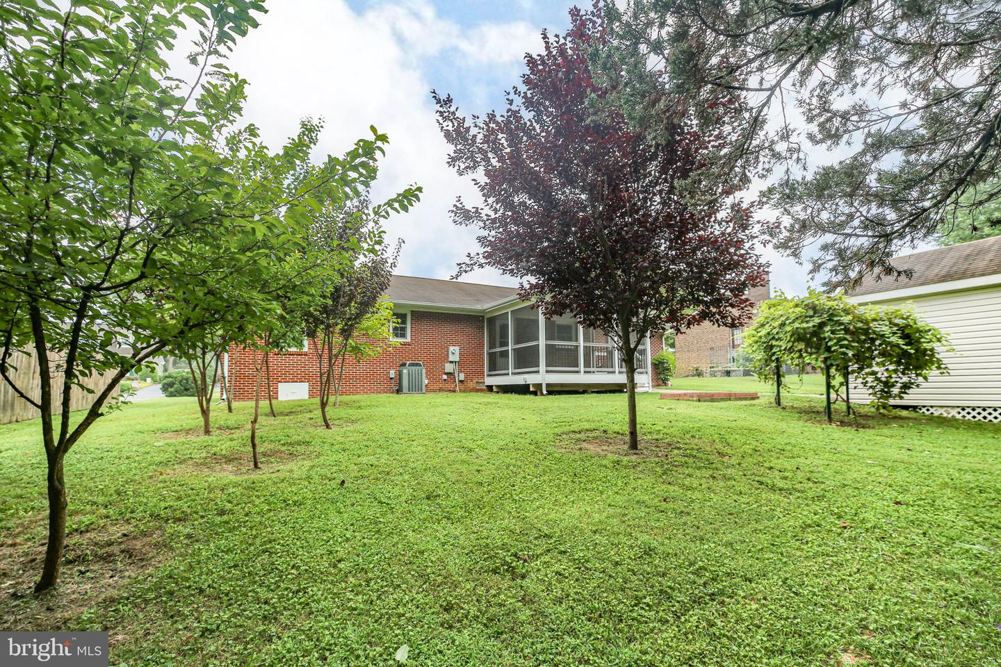 305 SYCAMORE DR, FREDERICKSBURG, Virginia 22408, 3 Bedrooms Bedrooms, ,2 BathroomsBathrooms,Residential,For sale,305 SYCAMORE DR,VASP2035250 MLS # VASP2035250