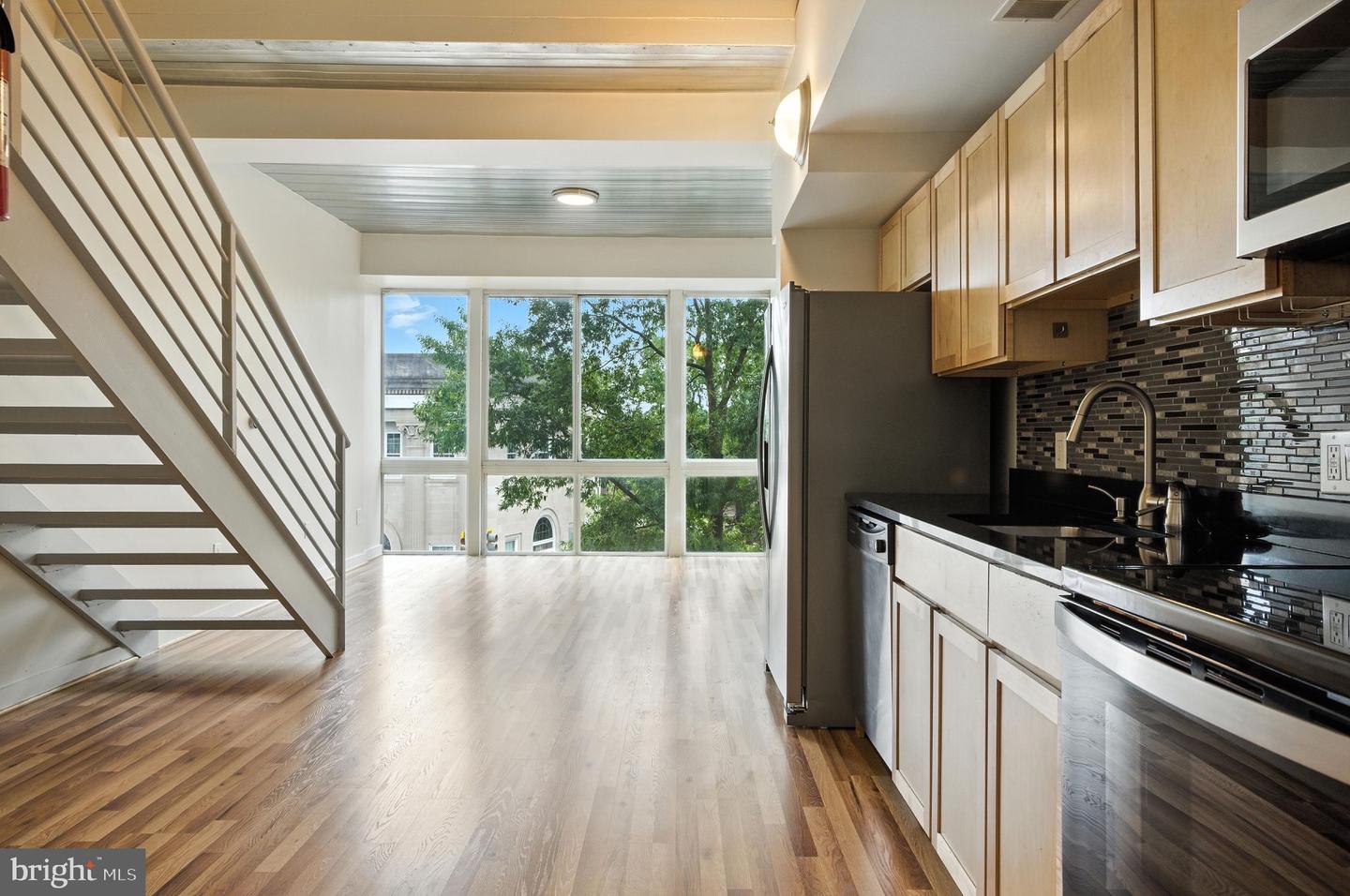 5885 COLORADO AVE NW #208, WASHINGTON, District Of Columbia 20011, 2 Bedrooms Bedrooms, 6 Rooms Rooms,1 BathroomBathrooms,Residential,For sale,5885 COLORADO AVE NW #208,DCDC2213856 MLS # DCDC2213856