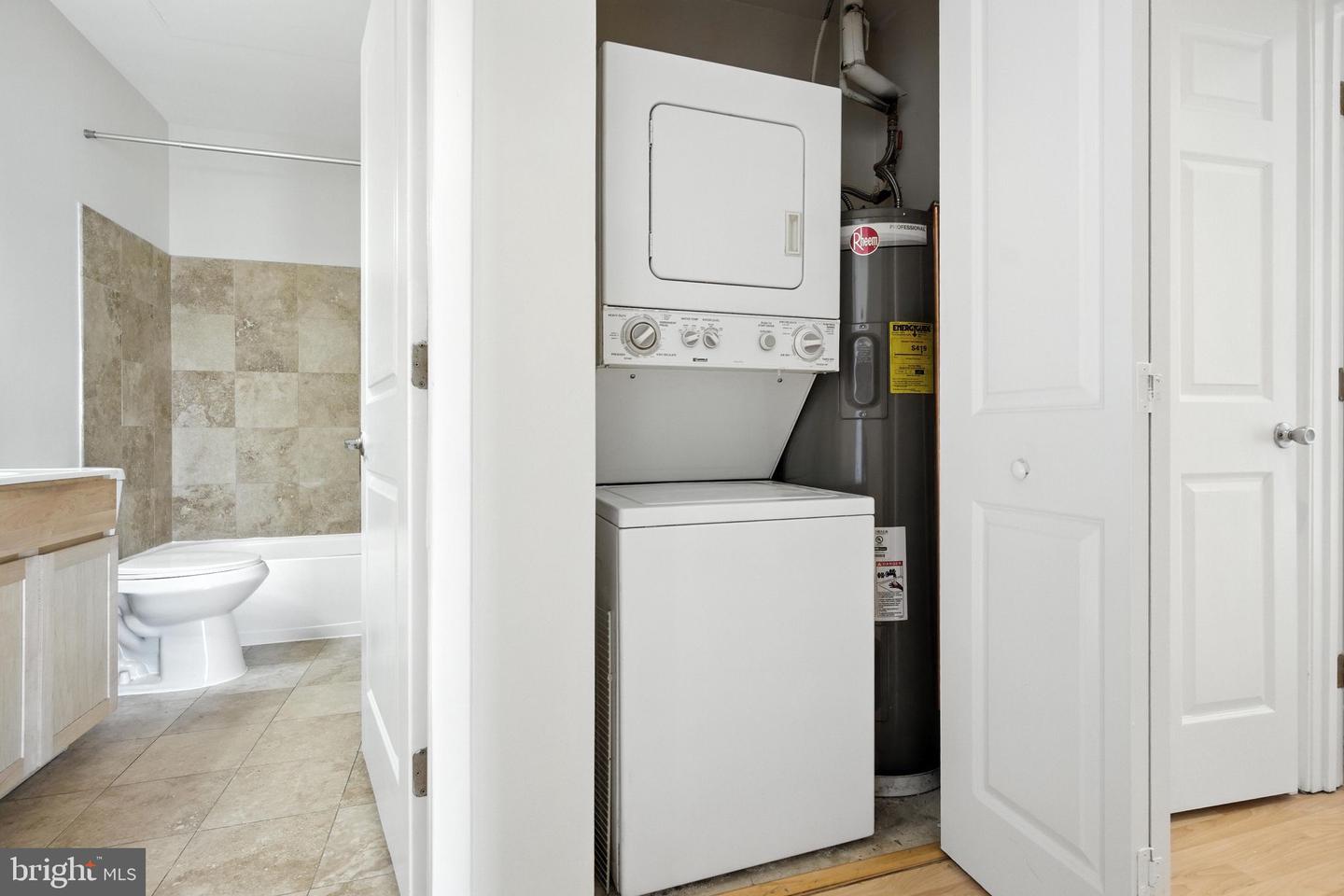 5885 COLORADO AVE NW #208, WASHINGTON, District Of Columbia 20011, 2 Bedrooms Bedrooms, 6 Rooms Rooms,1 BathroomBathrooms,Residential,For sale,5885 COLORADO AVE NW #208,DCDC2213856 MLS # DCDC2213856