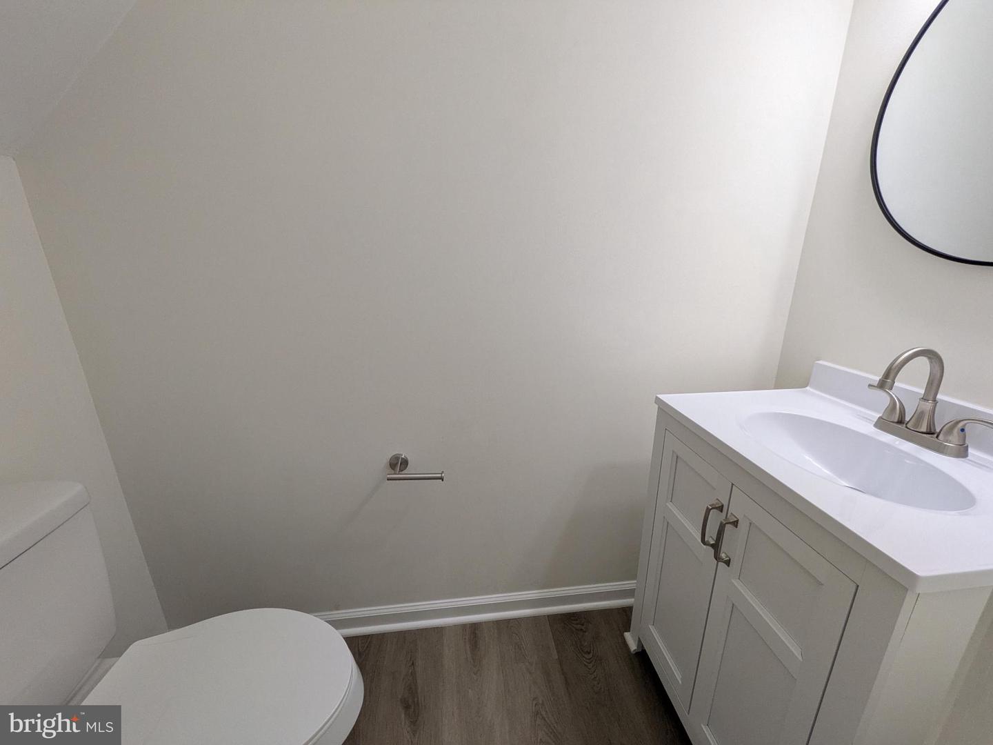 7689 SHEFFIELD VILLAGE LN, LORTON, Virginia 22079, 3 Bedrooms Bedrooms, 5 Rooms Rooms,1 BathroomBathrooms,Residential,For sale,7689 SHEFFIELD VILLAGE LN,VAFX2259574 MLS # VAFX2259574
