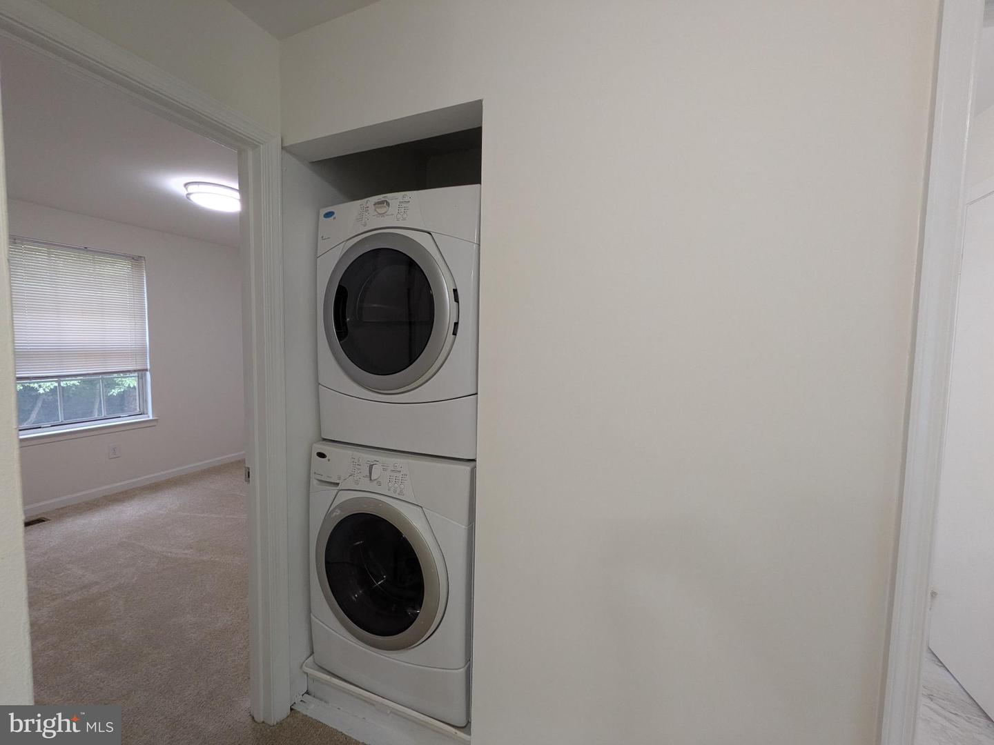 7689 SHEFFIELD VILLAGE LN, LORTON, Virginia 22079, 3 Bedrooms Bedrooms, 5 Rooms Rooms,1 BathroomBathrooms,Residential,For sale,7689 SHEFFIELD VILLAGE LN,VAFX2259574 MLS # VAFX2259574