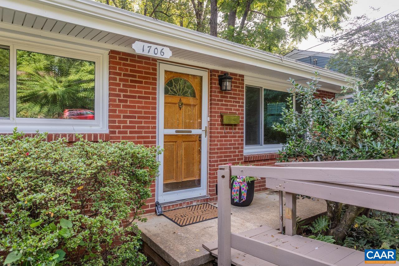 1706 CHERRY AVE, CHARLOTTESVILLE, Virginia 22903, 3 Bedrooms Bedrooms, ,2 BathroomsBathrooms,Residential,For sale,1706 CHERRY AVE,667492 MLS # 667492