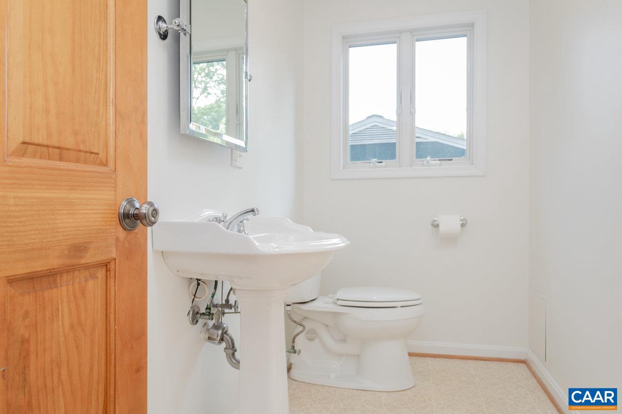 1706 CHERRY AVE, CHARLOTTESVILLE, Virginia 22903, 3 Bedrooms Bedrooms, ,2 BathroomsBathrooms,Residential,For sale,1706 CHERRY AVE,667492 MLS # 667492