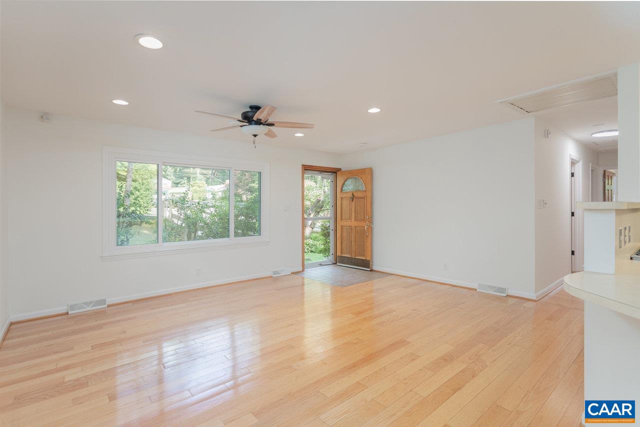 1706 CHERRY AVE, CHARLOTTESVILLE, Virginia 22903, 3 Bedrooms Bedrooms, ,2 BathroomsBathrooms,Residential,For sale,1706 CHERRY AVE,667492 MLS # 667492