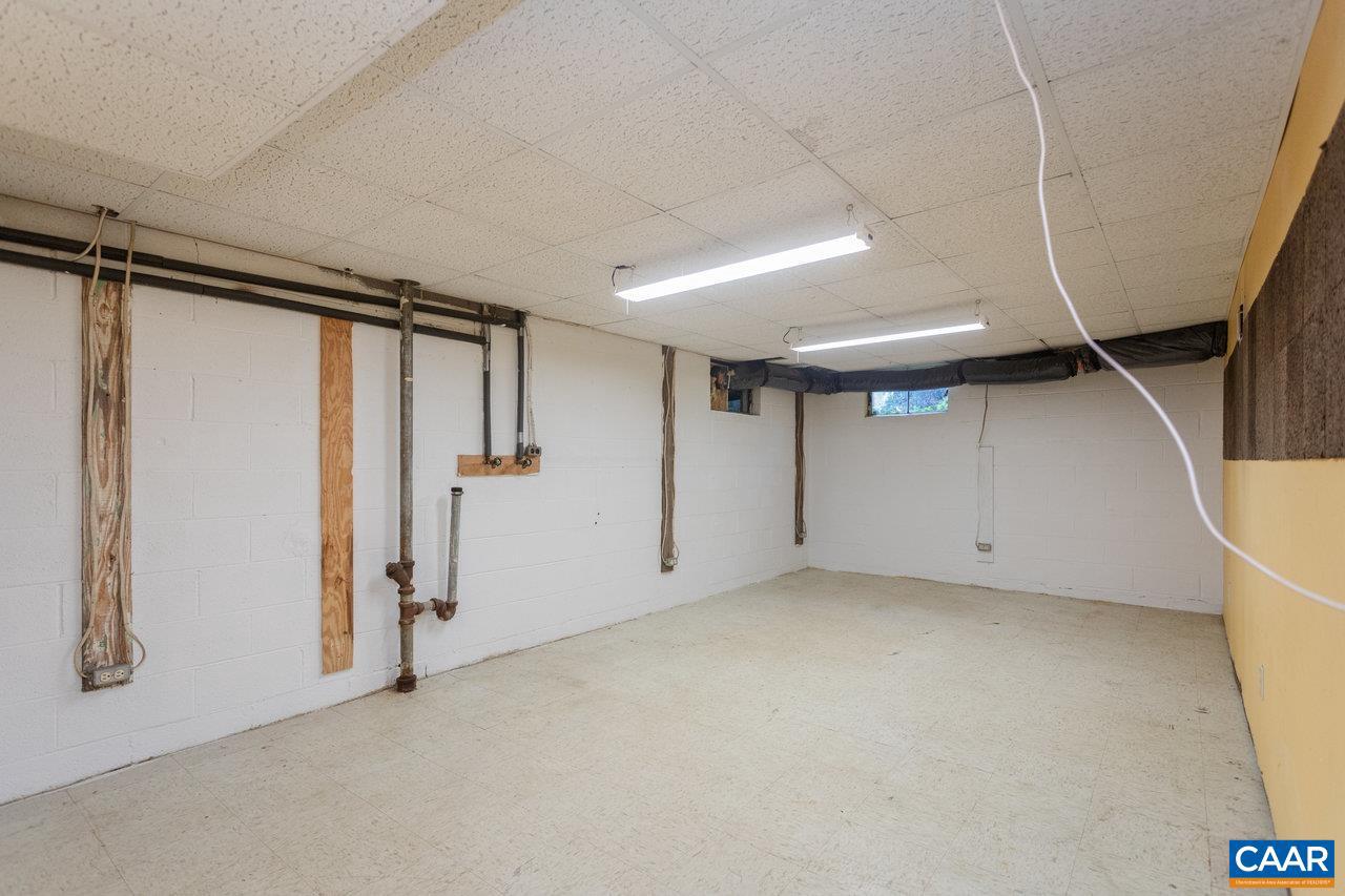 1706 CHERRY AVE, CHARLOTTESVILLE, Virginia 22903, 3 Bedrooms Bedrooms, ,2 BathroomsBathrooms,Residential,For sale,1706 CHERRY AVE,667492 MLS # 667492