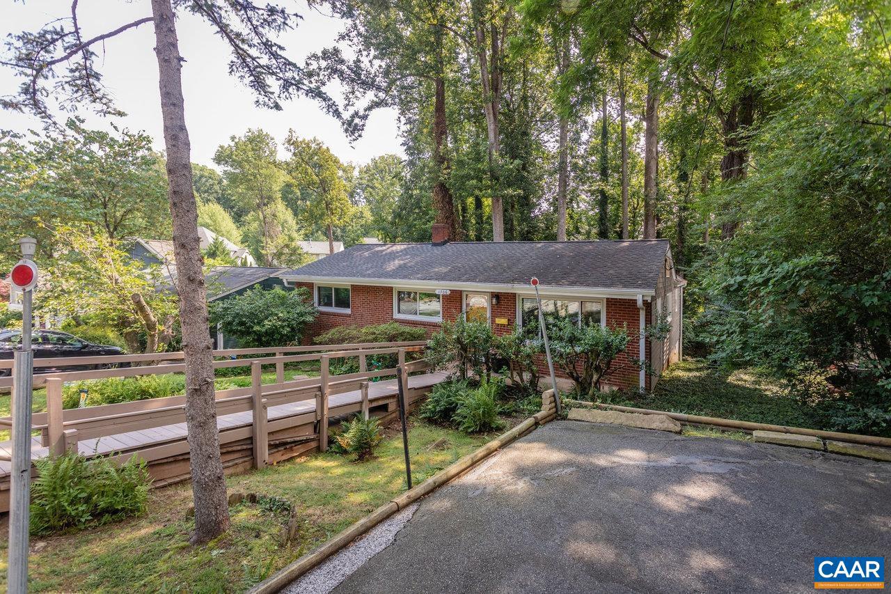 1706 CHERRY AVE, CHARLOTTESVILLE, Virginia 22903, 3 Bedrooms Bedrooms, ,2 BathroomsBathrooms,Residential,For sale,1706 CHERRY AVE,667492 MLS # 667492