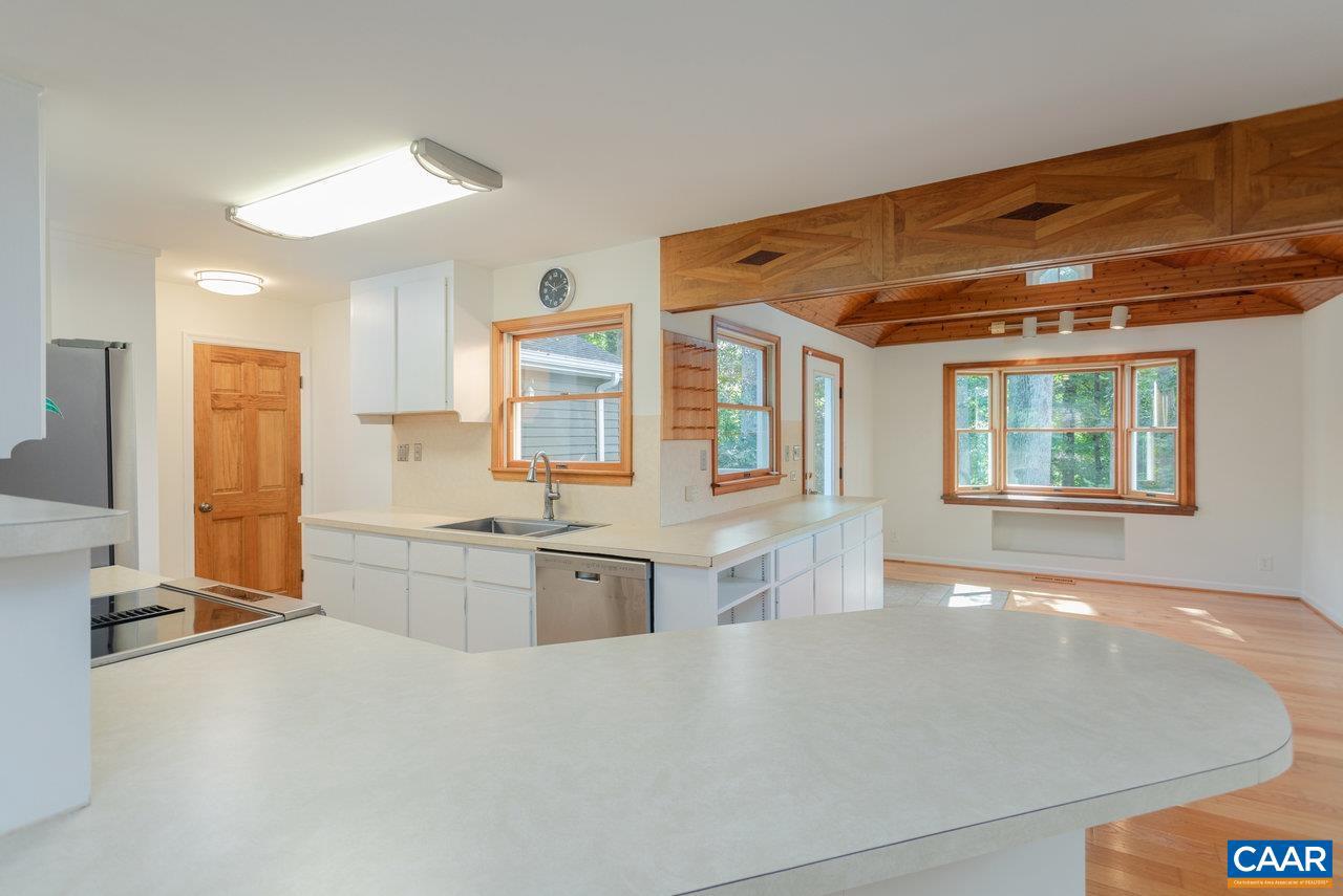 1706 CHERRY AVE, CHARLOTTESVILLE, Virginia 22903, 3 Bedrooms Bedrooms, ,2 BathroomsBathrooms,Residential,For sale,1706 CHERRY AVE,667492 MLS # 667492
