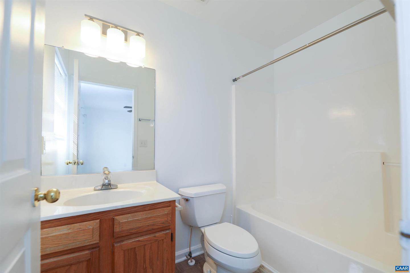 106 GREENWICH CT, CHARLOTTESVILLE, Virginia 22902, 3 Bedrooms Bedrooms, ,3 BathroomsBathrooms,Residential,For sale,106 GREENWICH CT,667496 MLS # 667496