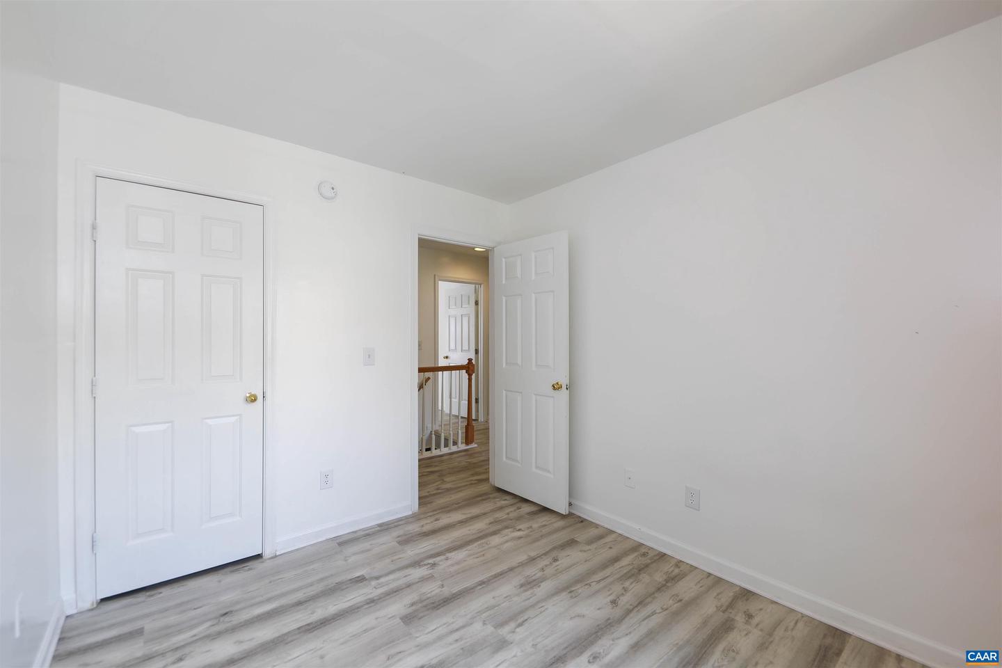 106 GREENWICH CT, CHARLOTTESVILLE, Virginia 22902, 3 Bedrooms Bedrooms, ,3 BathroomsBathrooms,Residential,For sale,106 GREENWICH CT,667496 MLS # 667496