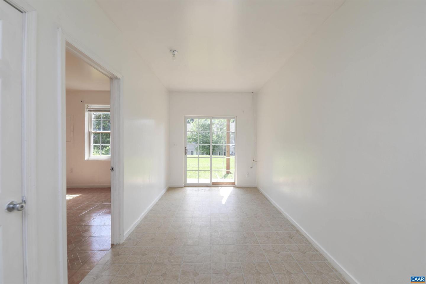 106 GREENWICH CT, CHARLOTTESVILLE, Virginia 22902, 3 Bedrooms Bedrooms, ,3 BathroomsBathrooms,Residential,For sale,106 GREENWICH CT,667496 MLS # 667496