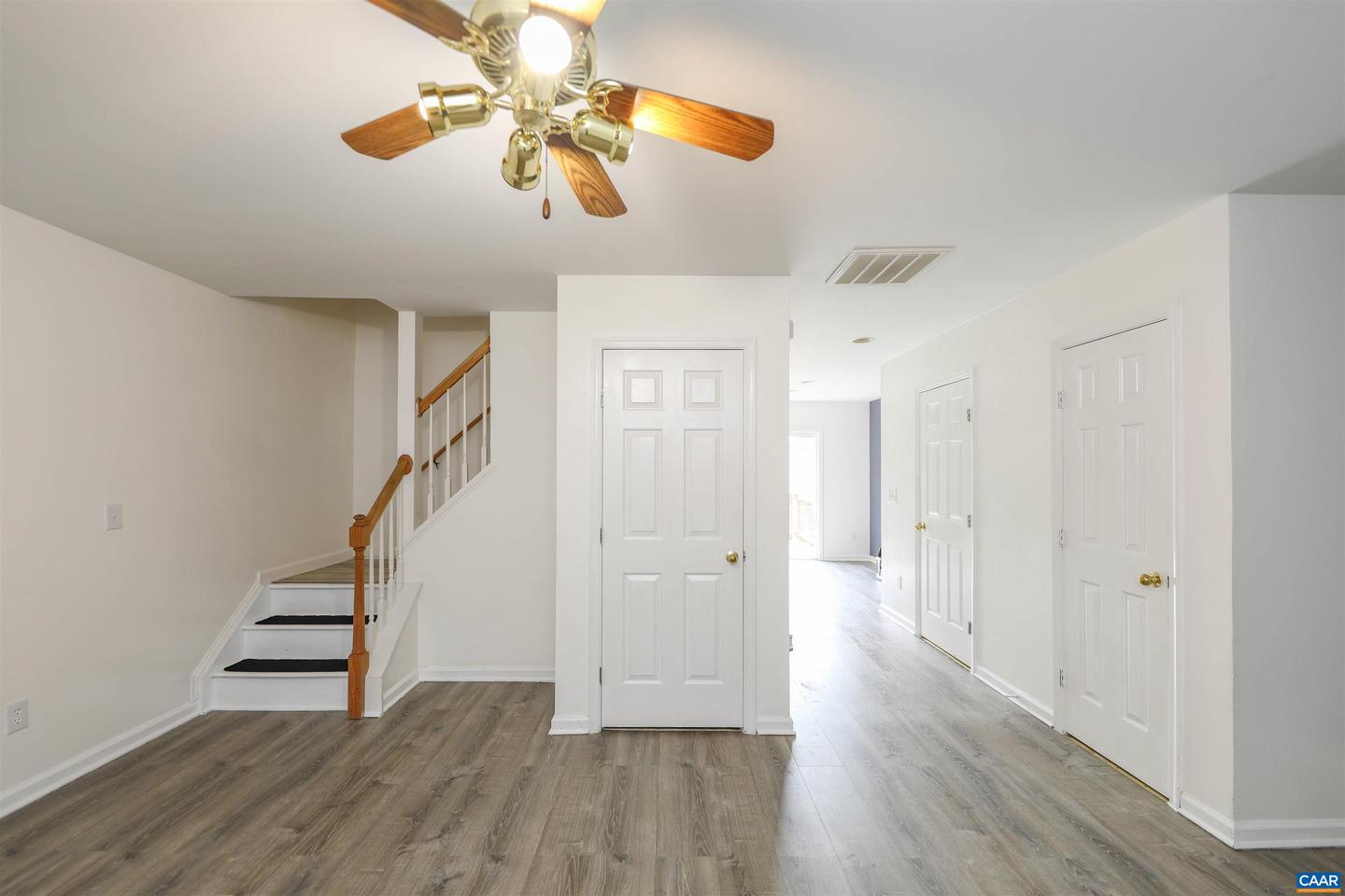 106 GREENWICH CT, CHARLOTTESVILLE, Virginia 22902, 3 Bedrooms Bedrooms, ,3 BathroomsBathrooms,Residential,For sale,106 GREENWICH CT,667496 MLS # 667496