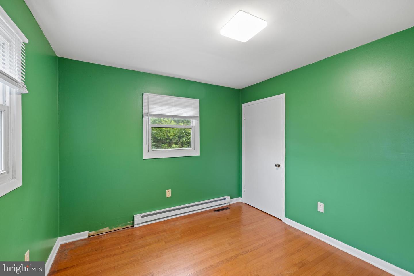 721 READUS RD, EDINBURG, Virginia 22824, 3 Bedrooms Bedrooms, ,1 BathroomBathrooms,Residential,For sale,721 READUS RD,VASH2012164 MLS # VASH2012164