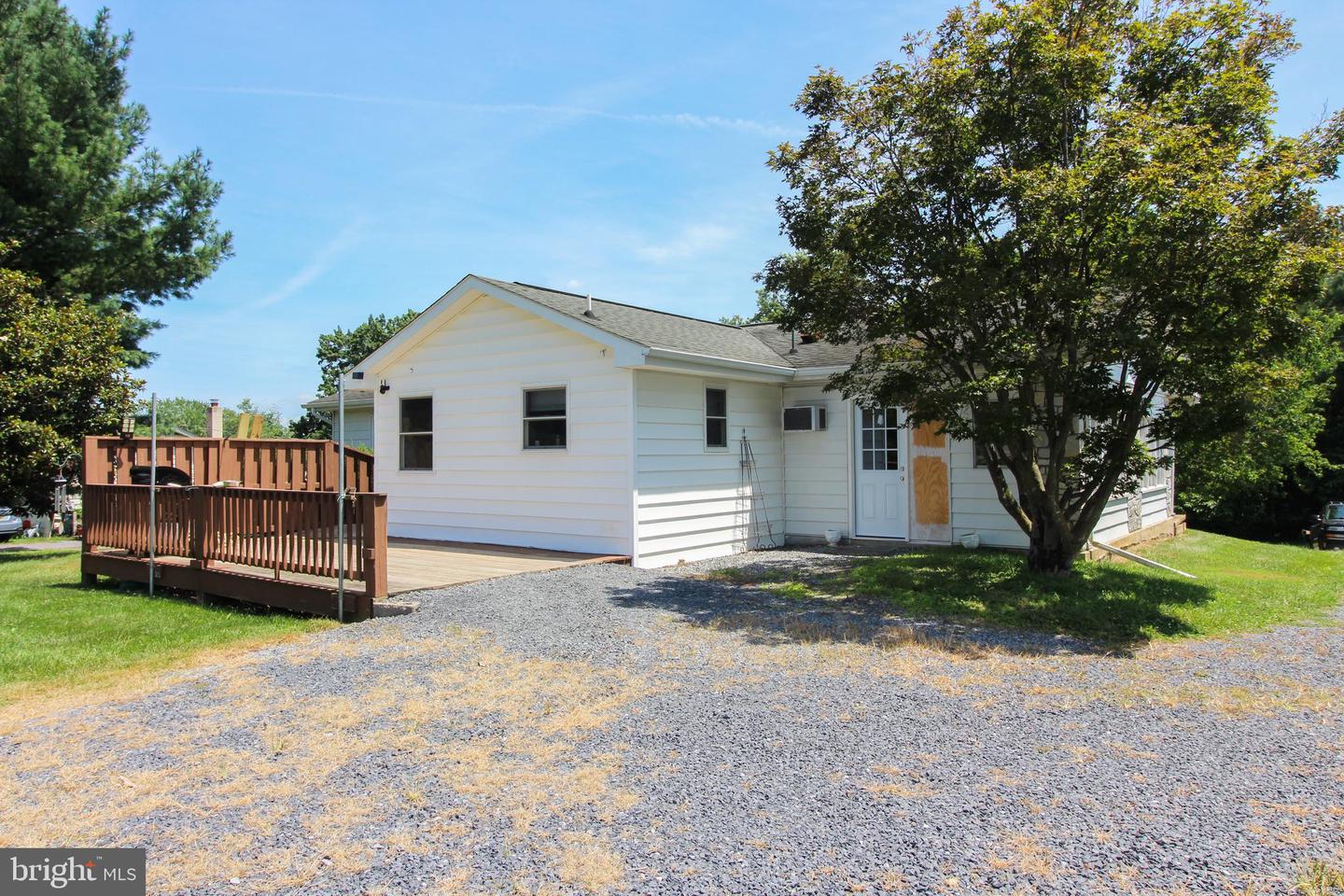 721 READUS RD, EDINBURG, Virginia 22824, 3 Bedrooms Bedrooms, ,1 BathroomBathrooms,Residential,For sale,721 READUS RD,VASH2012164 MLS # VASH2012164