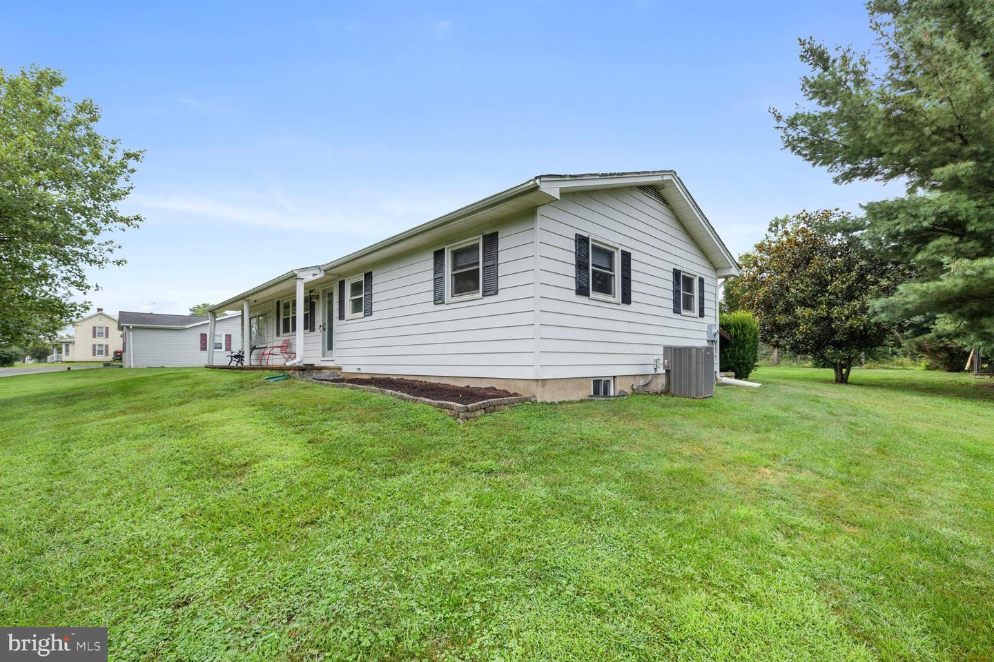 721 READUS RD, EDINBURG, Virginia 22824, 3 Bedrooms Bedrooms, ,1 BathroomBathrooms,Residential,For sale,721 READUS RD,VASH2012164 MLS # VASH2012164