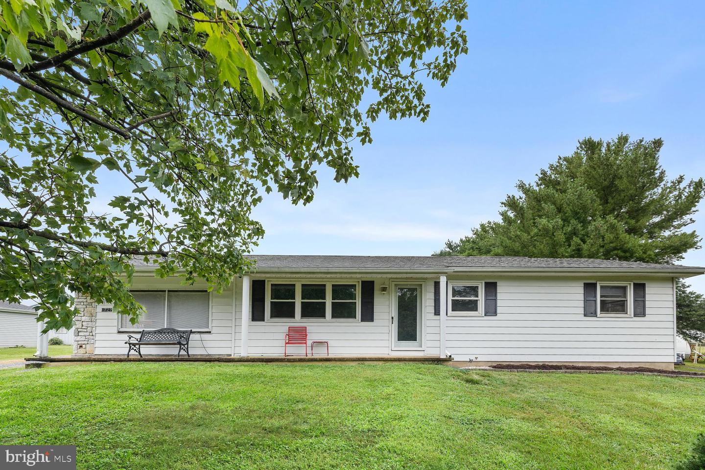 721 READUS RD, EDINBURG, Virginia 22824, 3 Bedrooms Bedrooms, ,1 BathroomBathrooms,Residential,For sale,721 READUS RD,VASH2012164 MLS # VASH2012164