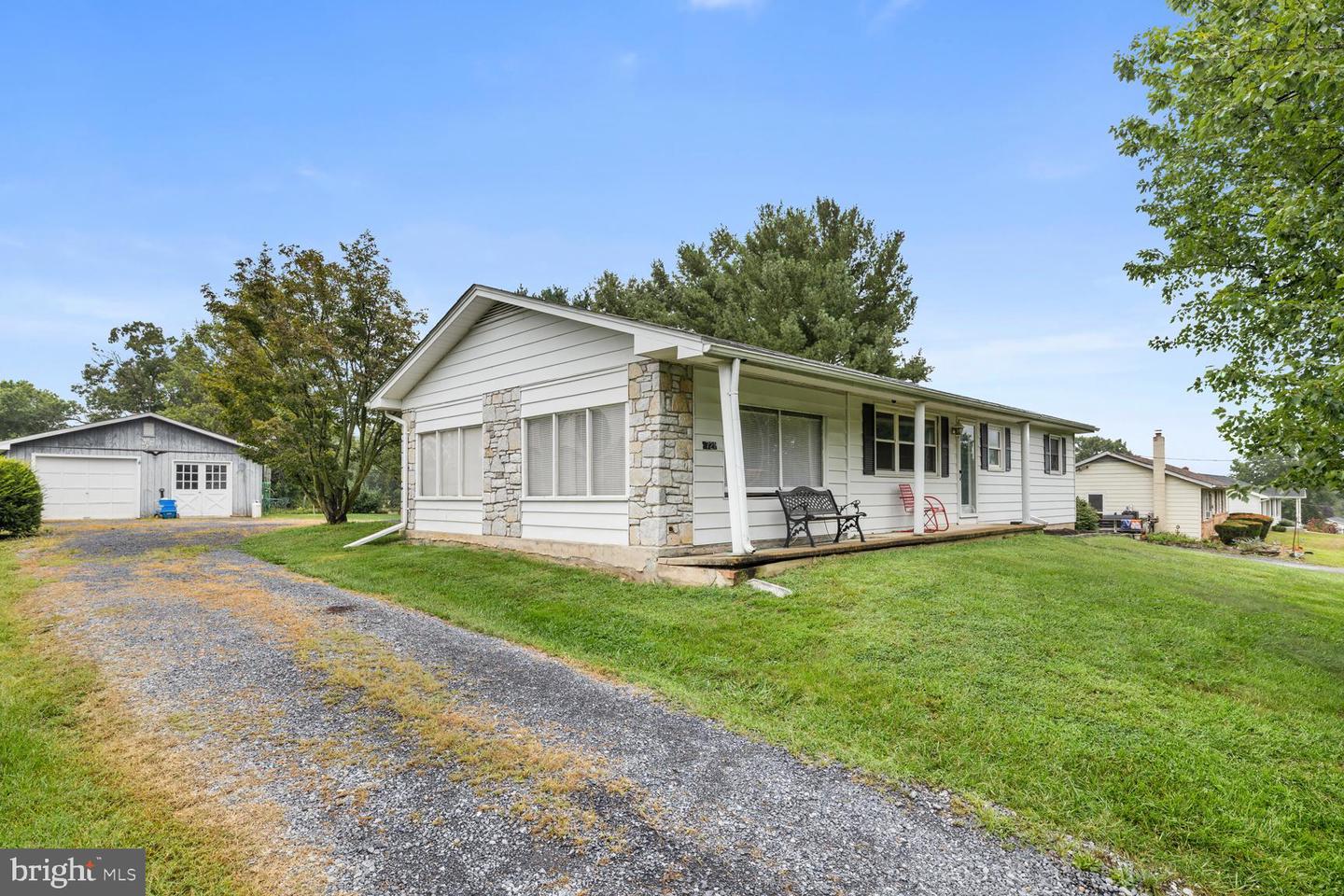 721 READUS RD, EDINBURG, Virginia 22824, 3 Bedrooms Bedrooms, ,1 BathroomBathrooms,Residential,For sale,721 READUS RD,VASH2012164 MLS # VASH2012164