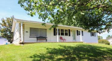 721 READUS RD, EDINBURG, Virginia 22824, 3 Bedrooms Bedrooms, ,1 BathroomBathrooms,Residential,For sale,721 READUS RD,VASH2012164 MLS # VASH2012164