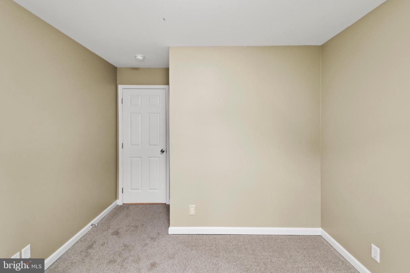 391 ALSBERRY ST, STRASBURG, Virginia 22657, 3 Bedrooms Bedrooms, 5 Rooms Rooms,2 BathroomsBathrooms,Residential,For sale,391 ALSBERRY ST,VASH2012170 MLS # VASH2012170